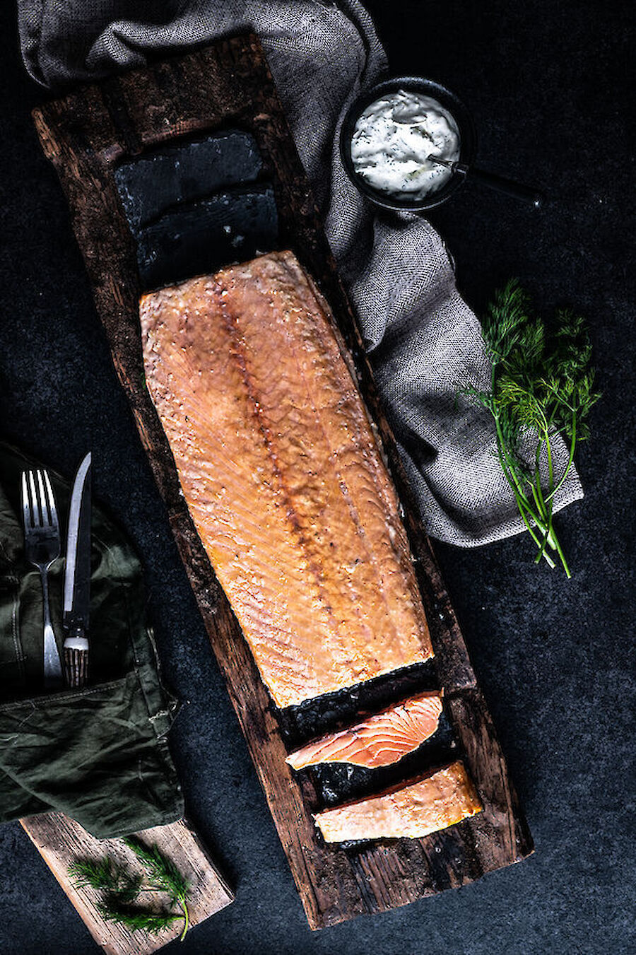 Bild: Kochen mit dem Holzkohlegrill